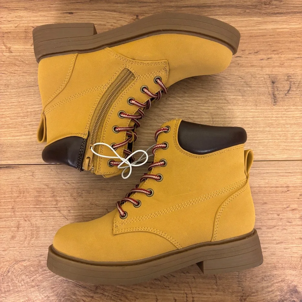 Steve Madden excellent pre